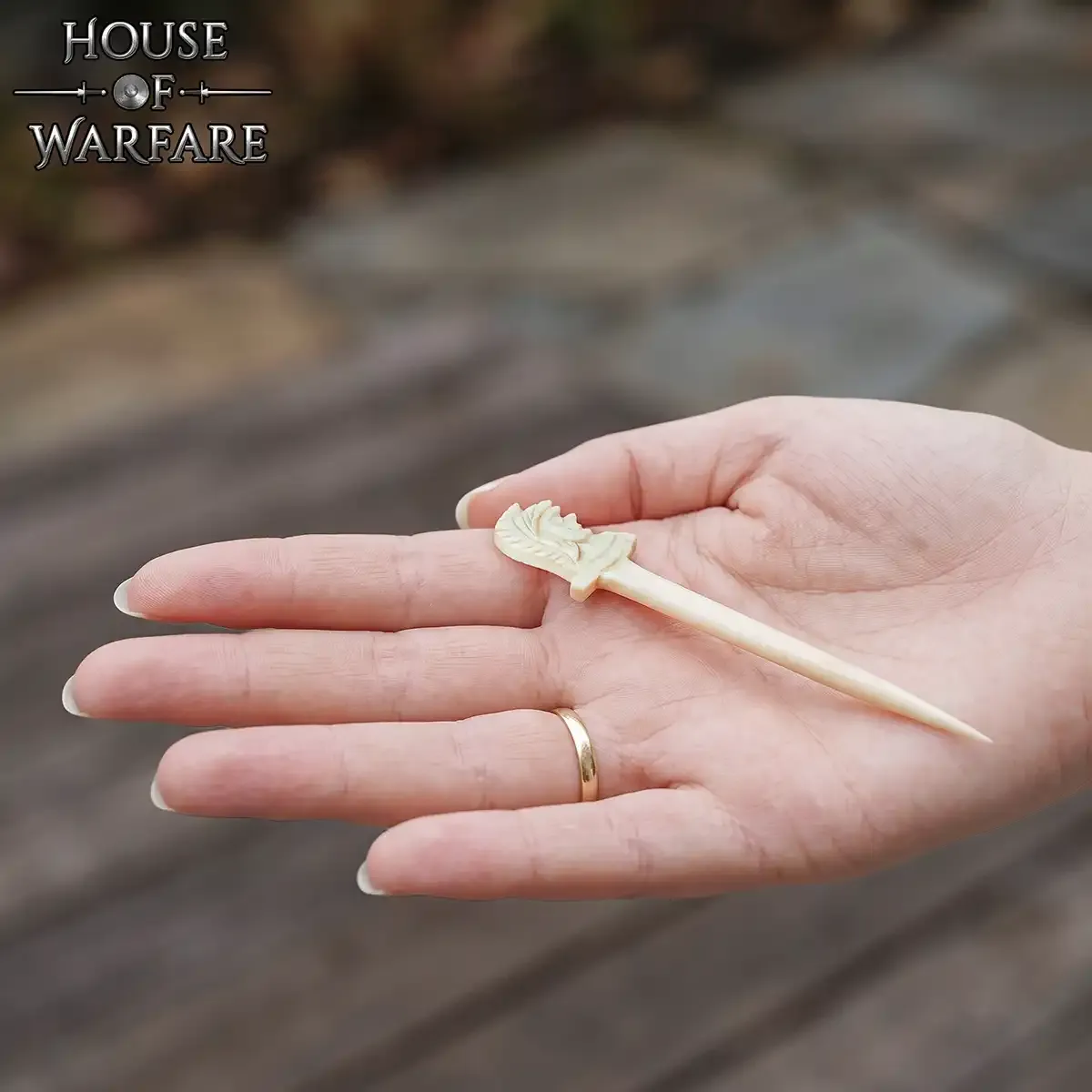 Medieworld Viking Bone Spilla mantello osso