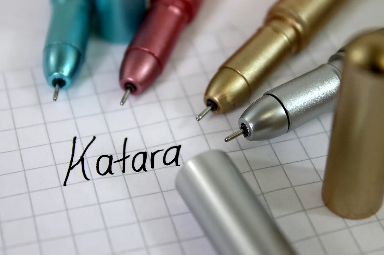 Katara 1799 penne piuma d'oca 4 pezzi metallizzate